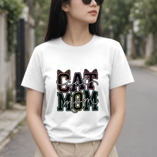Cat Mom Pet Lovers T-Shirt